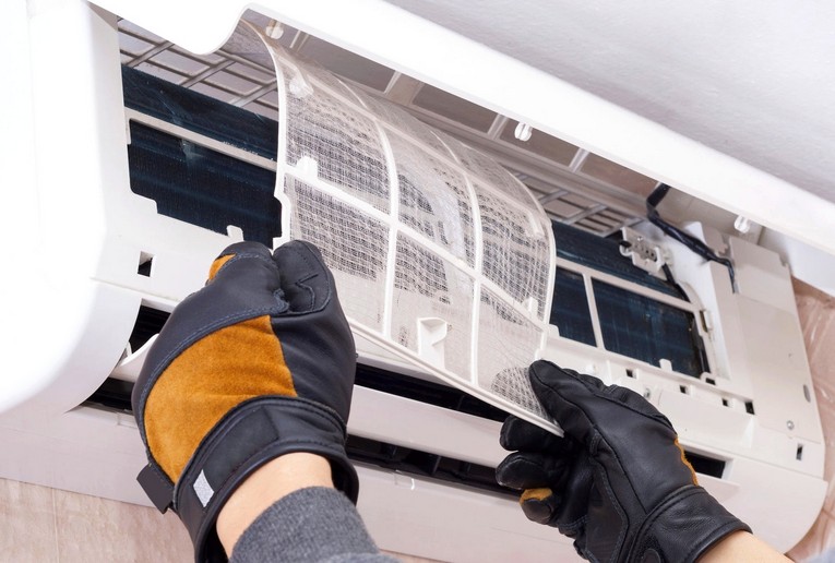 How Often Should You Schedule AC Deep Cleaning?